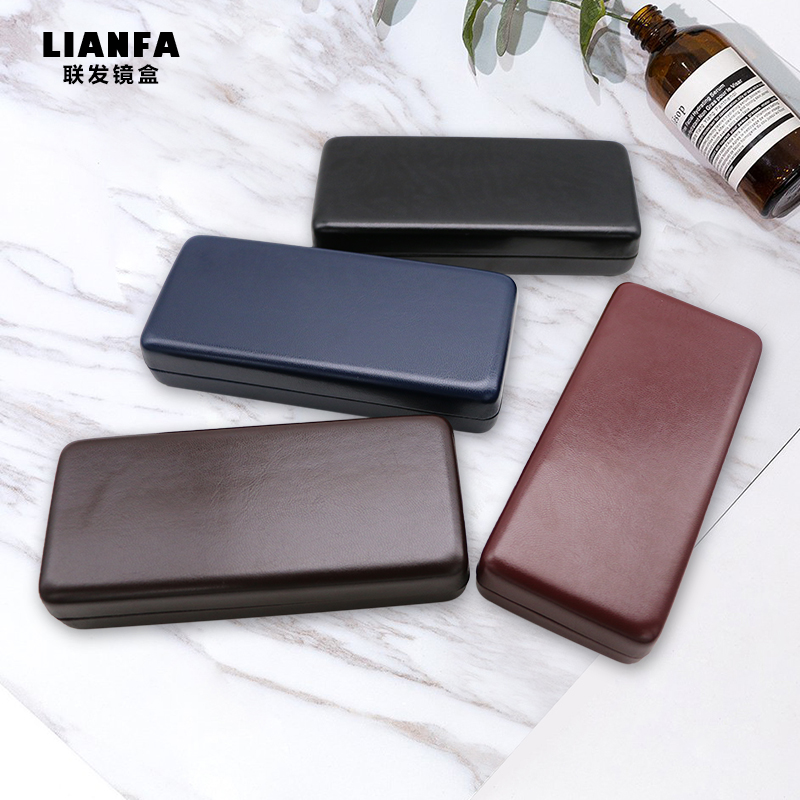 Stylish and Generous Box, Autumn-Winter Retro Eyeglasses Case