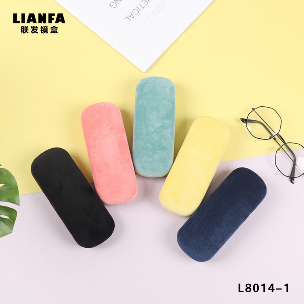 Plush solid-color glasses case