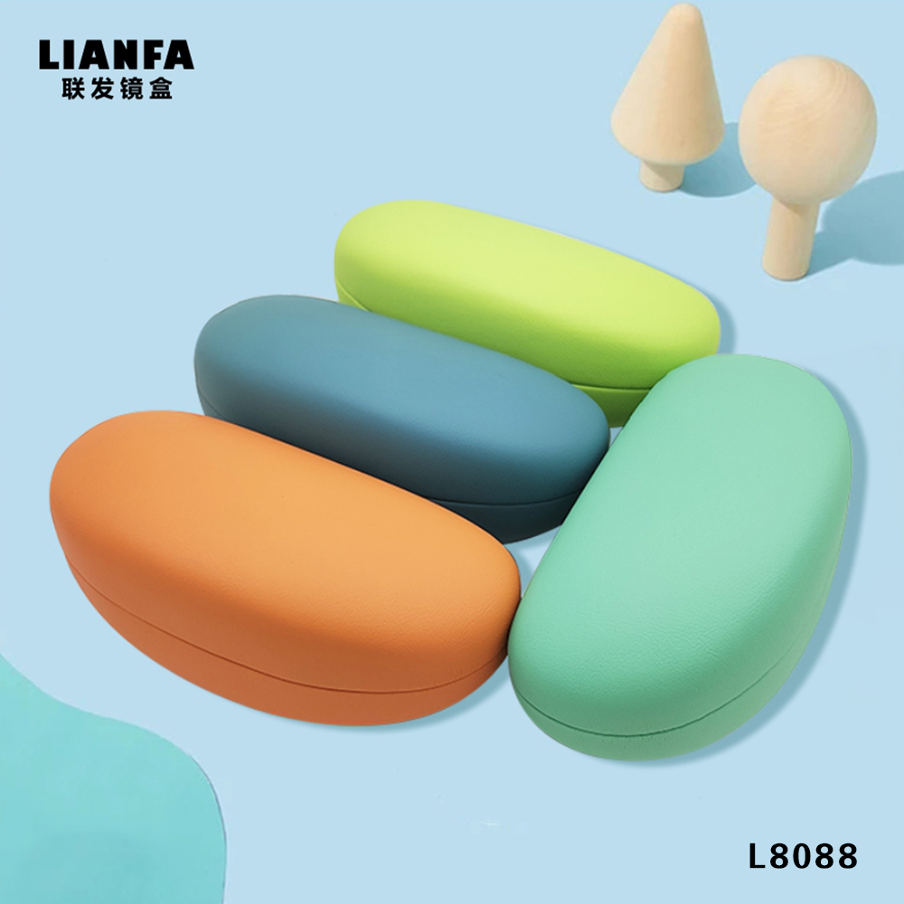 Solid-color large-capacity glasses case