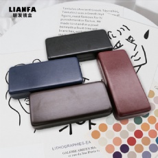 Stylish and Generous Box, Autumn-Winter Retro Eyeglasses Case