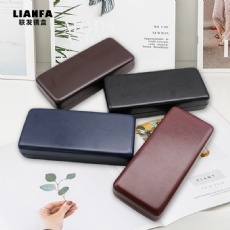 Stylish and Generous Box, Autumn-Winter Retro Eyeglasses Case