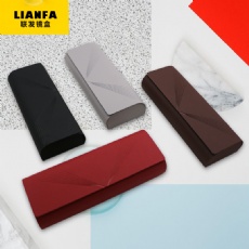 Matte-lined simple and portable glasses case