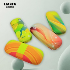 Customize a stylish mirror box with any pattern