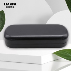 A black and simple glasses case