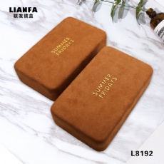 Velvet large square box, a stylish glasses case