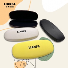 Fashionable cloth - textured glasses case