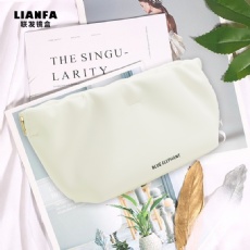 Stylish white soft - covered glasses case